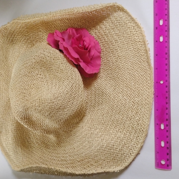 Claire's Straw Beach Hat w/ Large Pink Rose Pin EUC - Picture 4 of 9